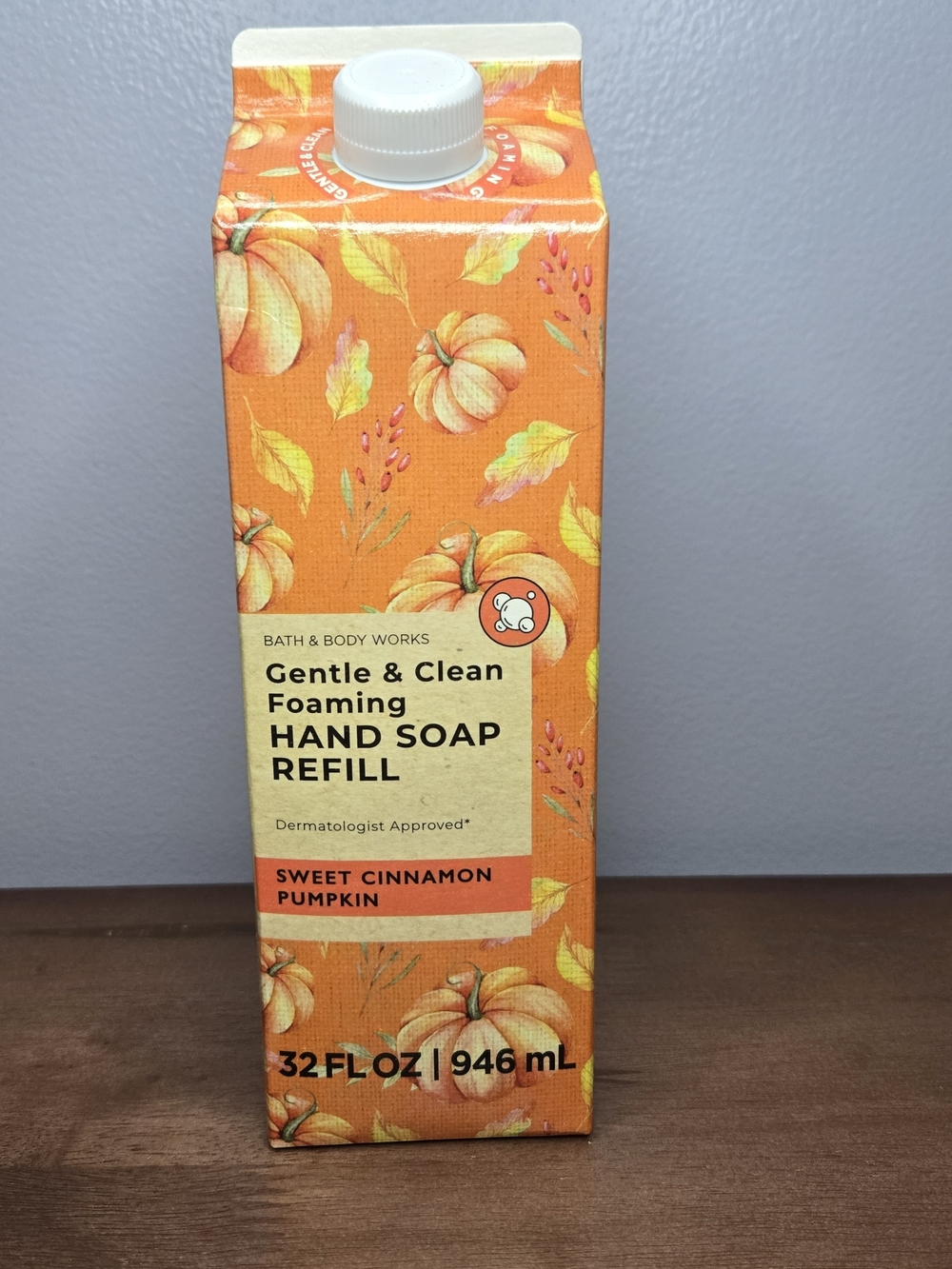 Sweet Cinnamon Pumpkin Bath And Body Works 32 Oz Gentle Foaming Hand Soap Refill